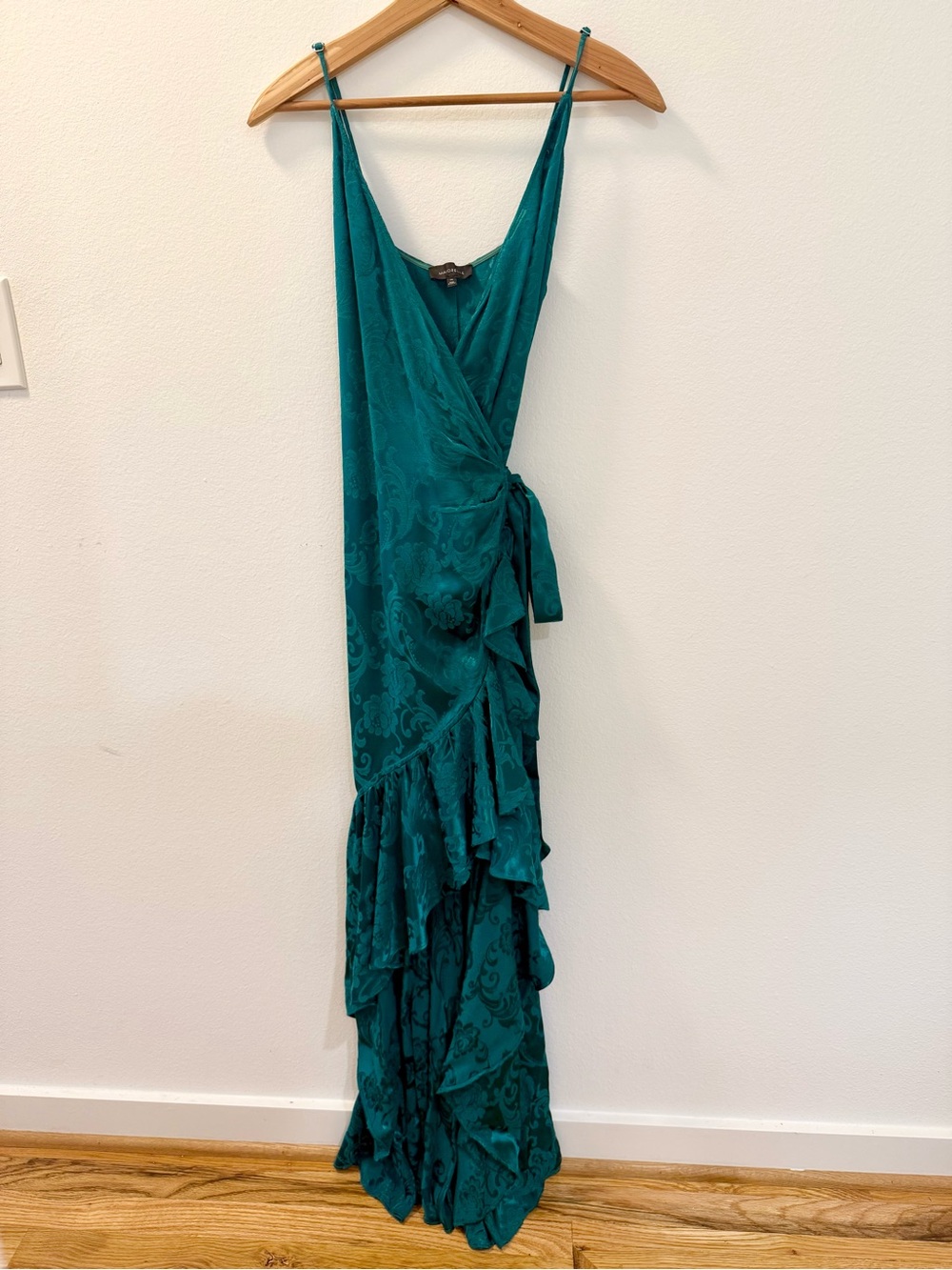 MAJORELLE Claudette Maxi Wrap Dress Green Royale Revolve XXS - Picture 5 of 12